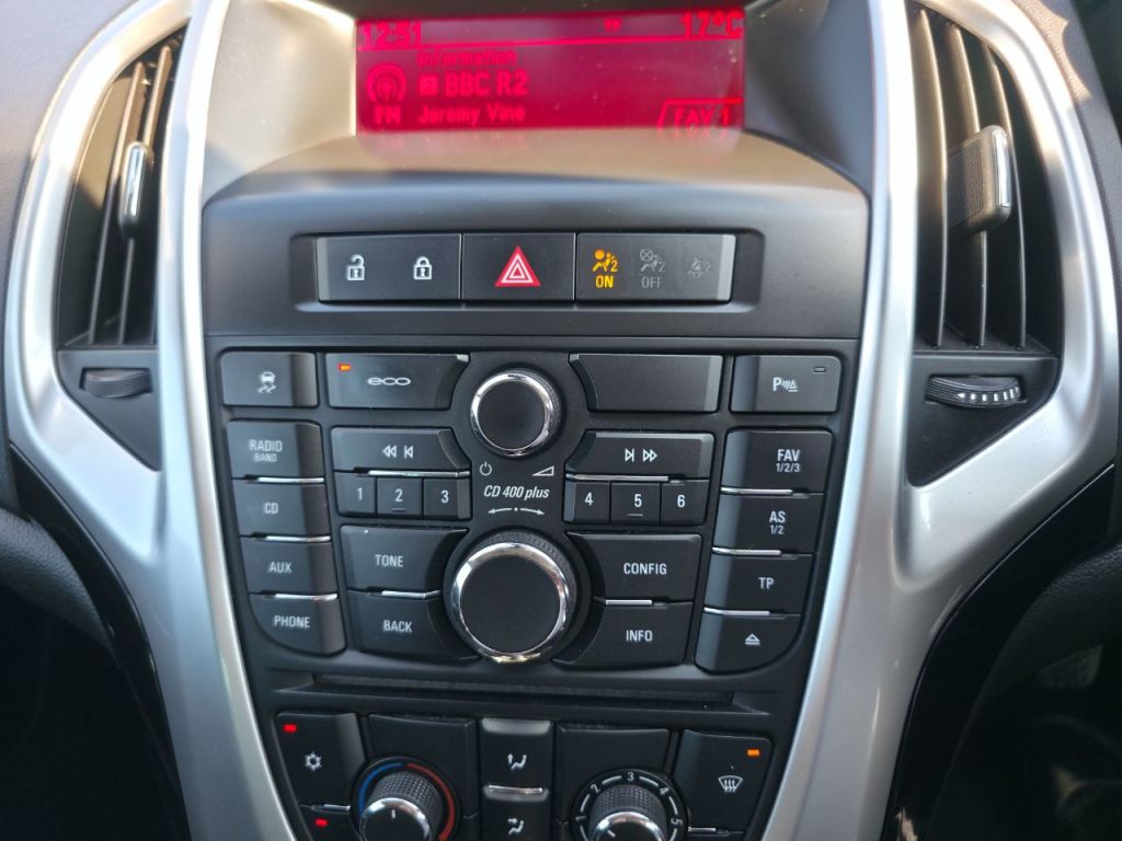 Used Vauxhall Astra GTC 2014 for sale - 77952206: Photo 17