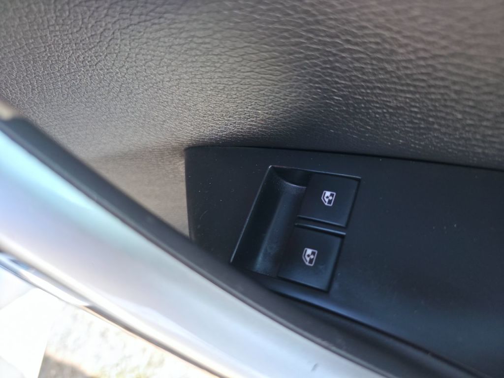 Used Vauxhall Astra GTC 2014 for sale - 77952206: Photo 26