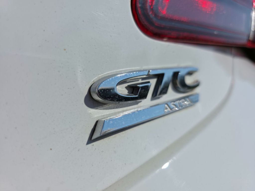 Used Vauxhall Astra GTC 2014 for sale - 77952206: Photo 33