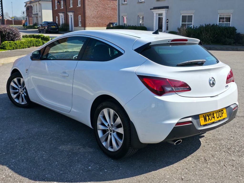 Used Vauxhall Astra GTC 2014 for sale - 77952206: Photo 6