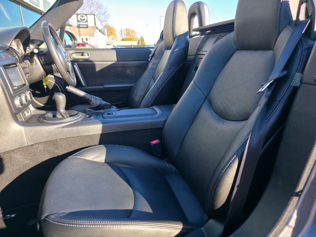 Used Mazda MX-5 2015 for sale - 76553650: Photo 17