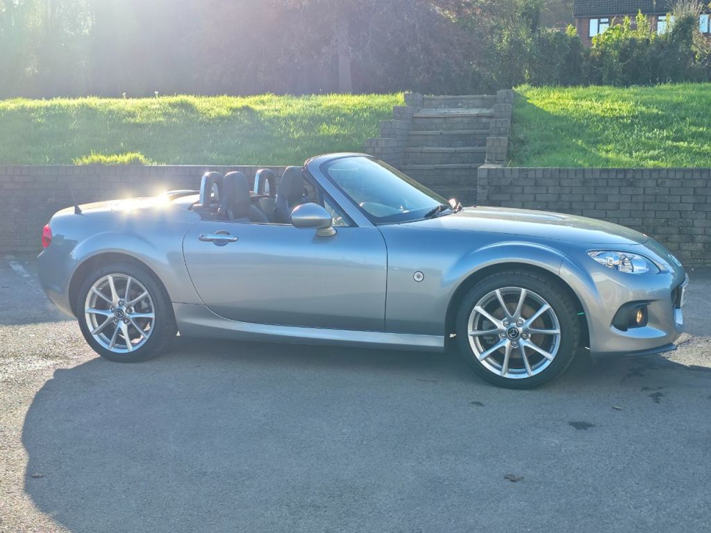 Used Mazda MX-5 2015 for sale - 76553650: Photo 2