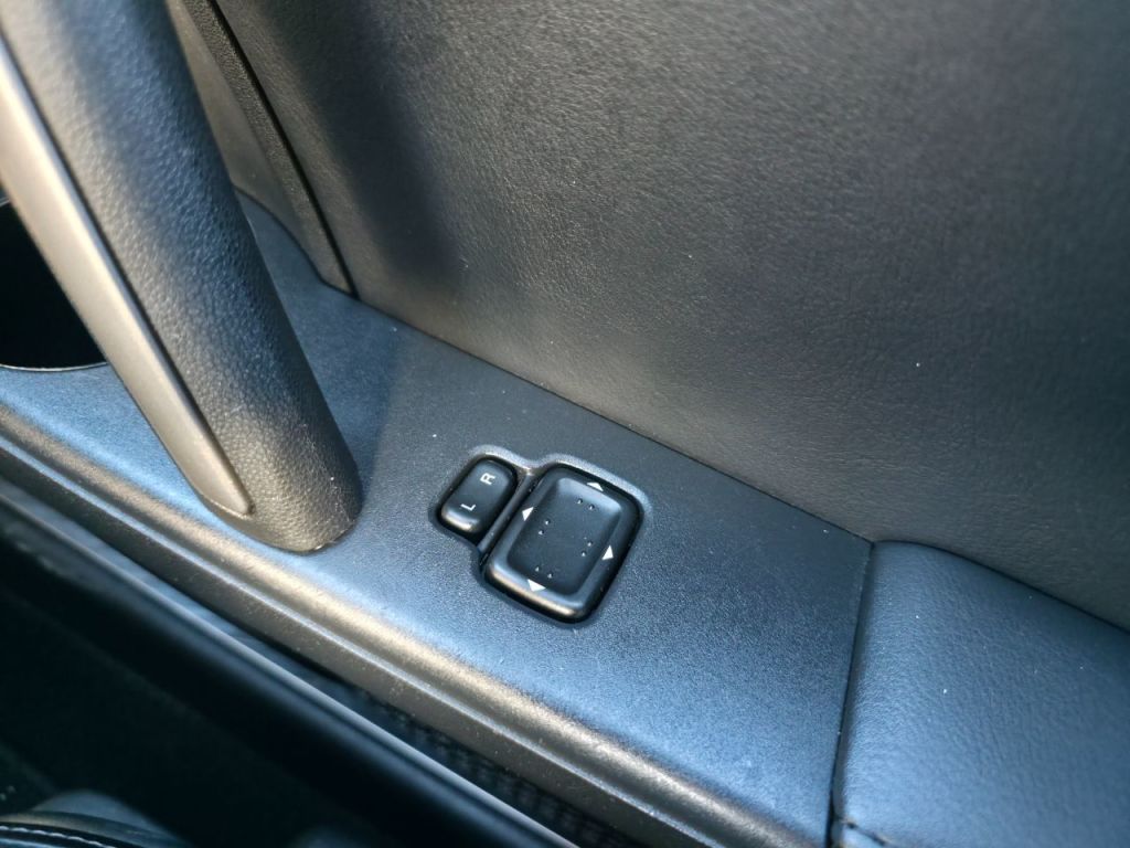 Used Mazda MX-5 2015 for sale - 76553650: Photo 30