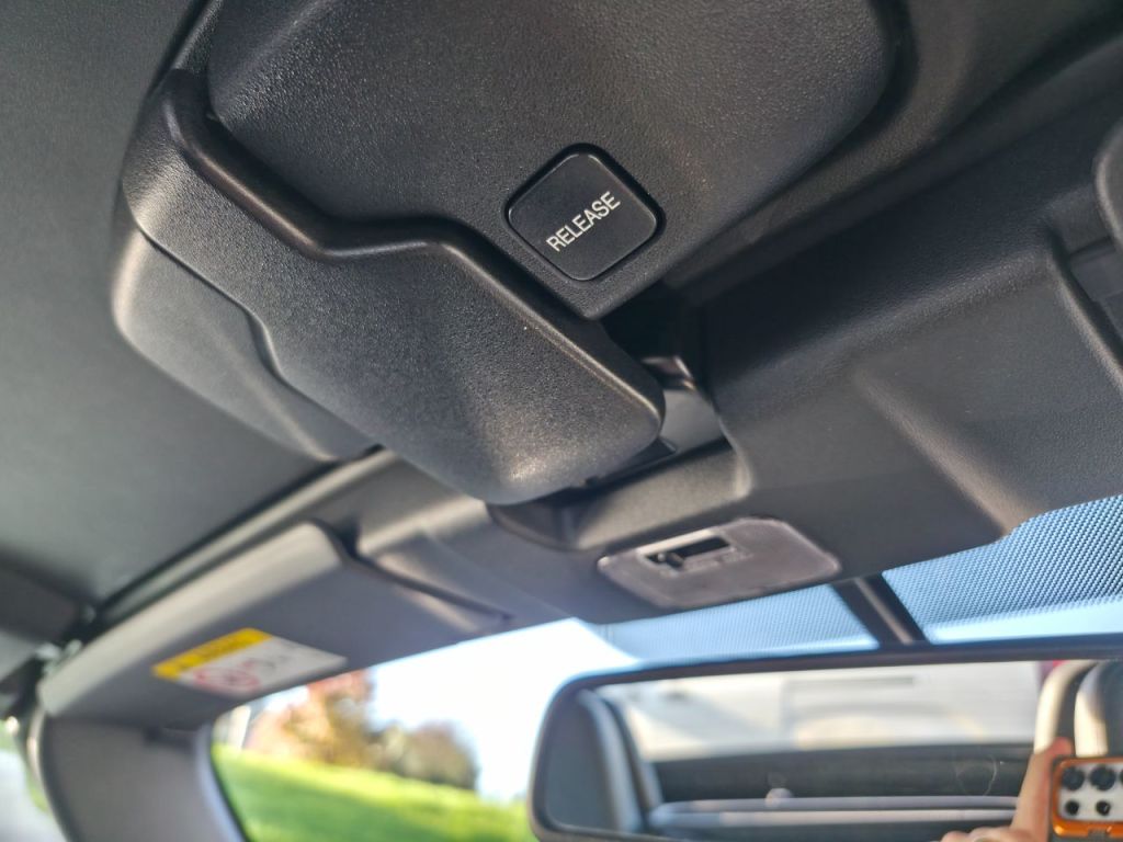 Used Mazda MX-5 2015 for sale - 76553650: Photo 33