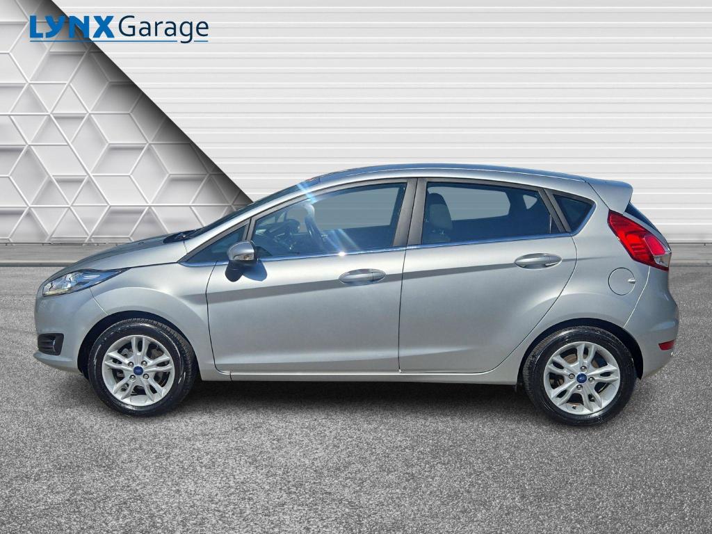 Used Ford Fiesta 2017 for sale - 76553657: Photo 2