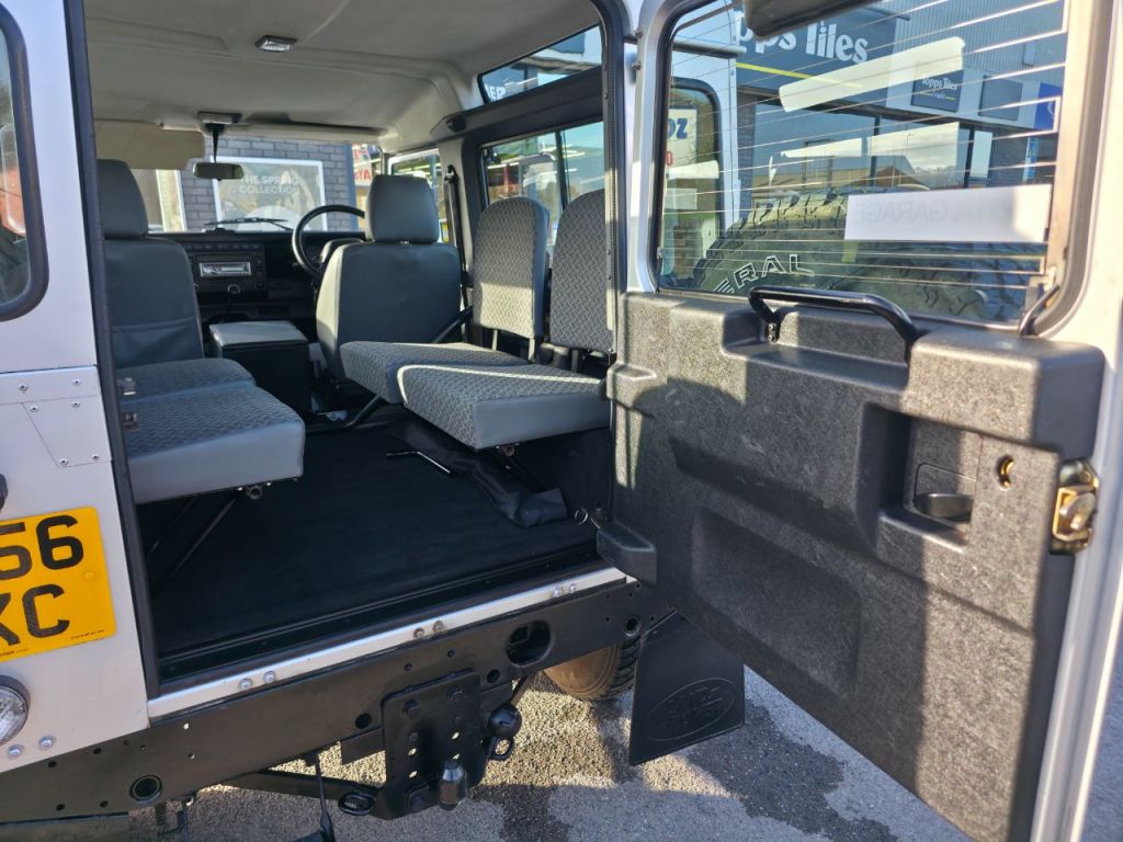 Used Land Rover Defender 2007 for sale - 77845261: Photo 17