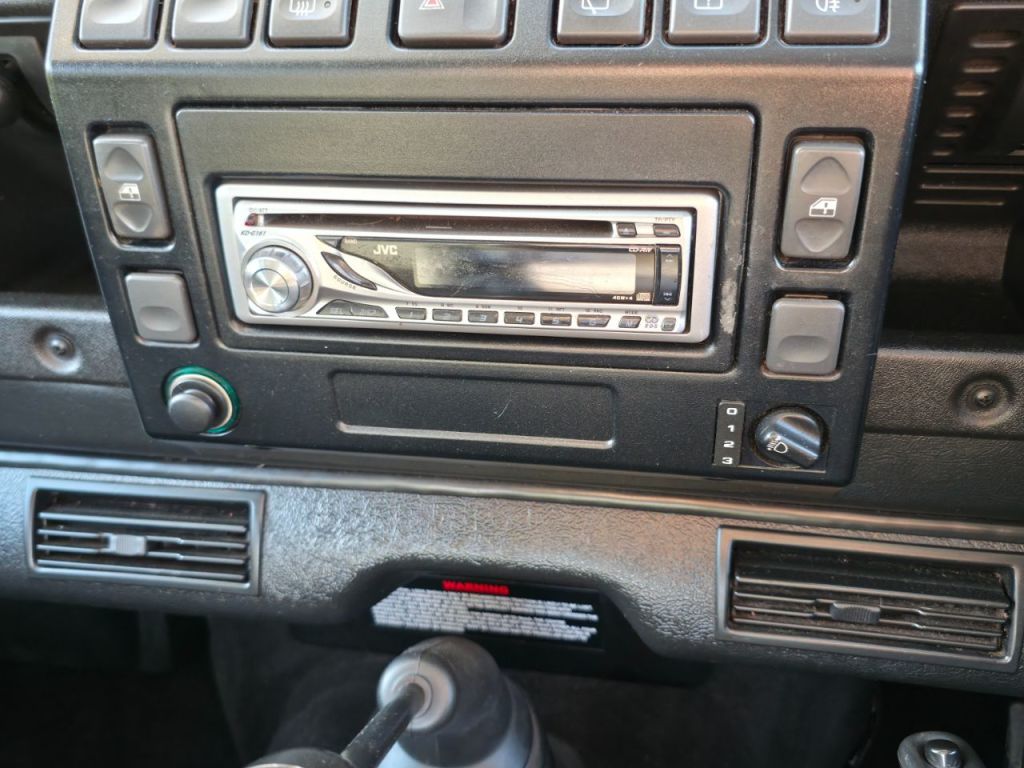 Used Land Rover Defender 2007 for sale - 77845261: Photo 28