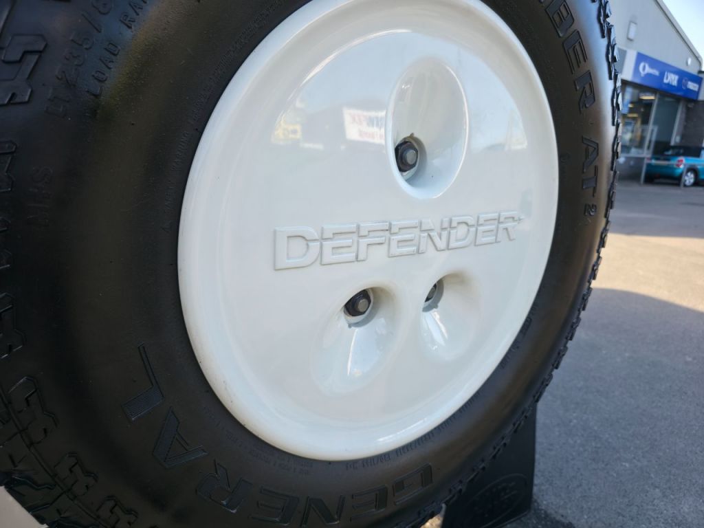 Used Land Rover Defender 2007 for sale - 77845261: Photo 8