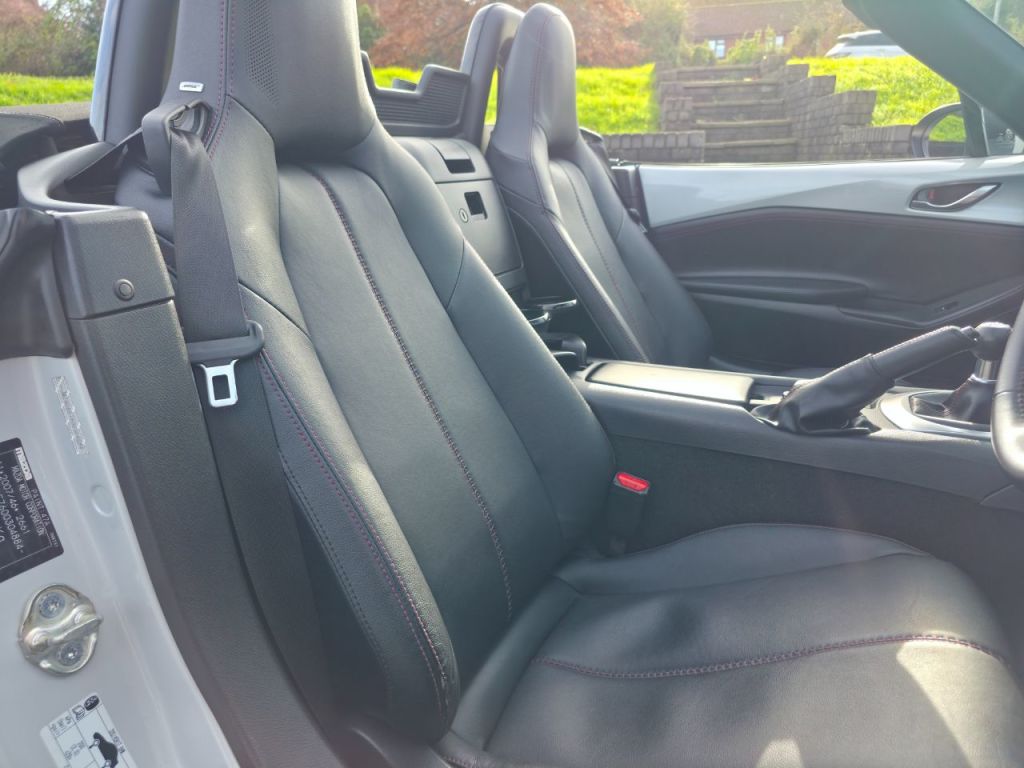 Used Mazda MX-5 2018 for sale - 76553647: Photo 11