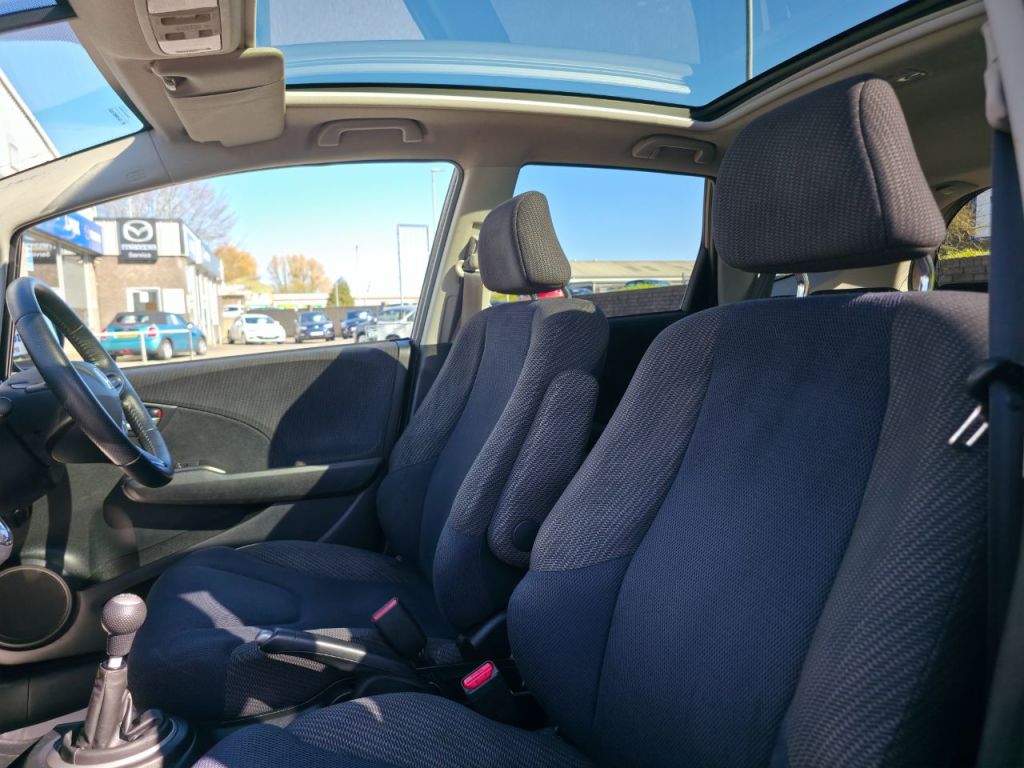 Used Honda Jazz 2012 for sale - 77937207: Photo 10