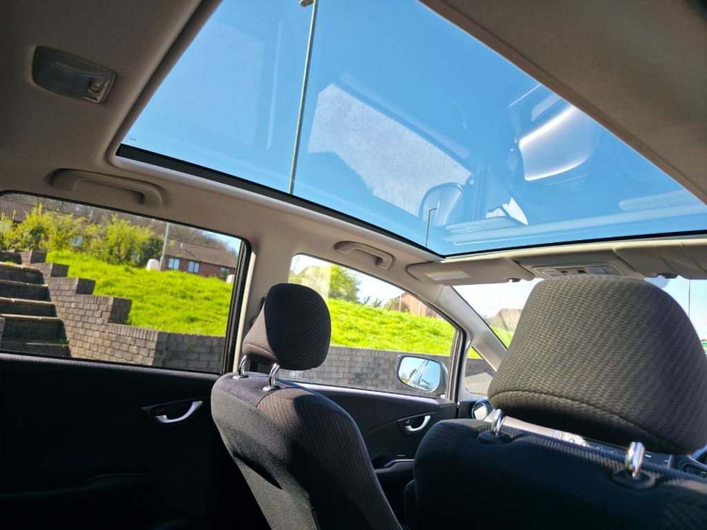 Used Honda Jazz 2012 for sale - 77937207: Photo 15