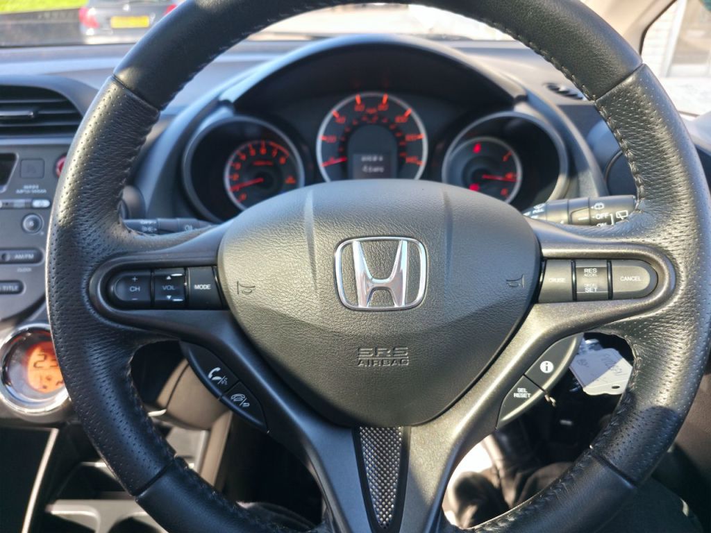 Used Honda Jazz 2012 for sale - 77937207: Photo 18