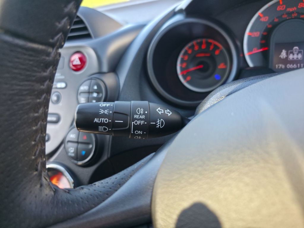 Used Honda Jazz 2012 for sale - 77937207: Photo 27