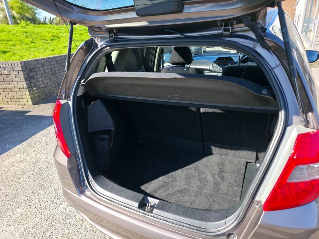 Used Honda Jazz 2012 for sale - 77937207: Photo 39