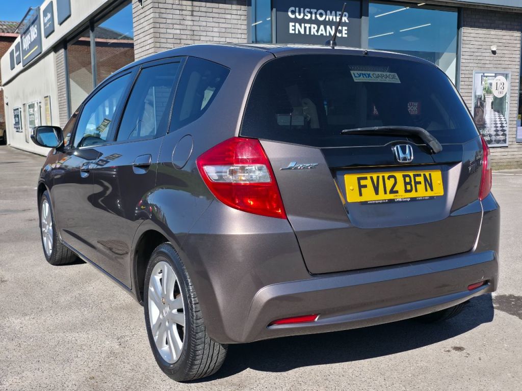 Used Honda Jazz 2012 for sale - 77937207: Photo 5