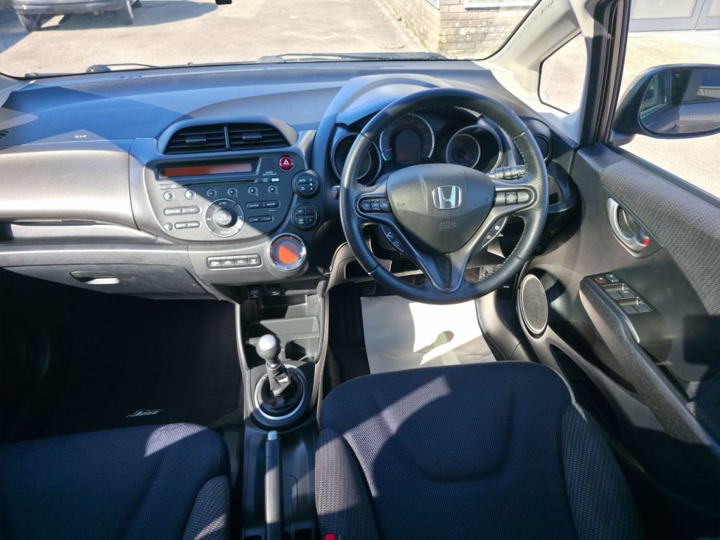 Used Honda Jazz 2012 for sale - 77937207: Photo 7