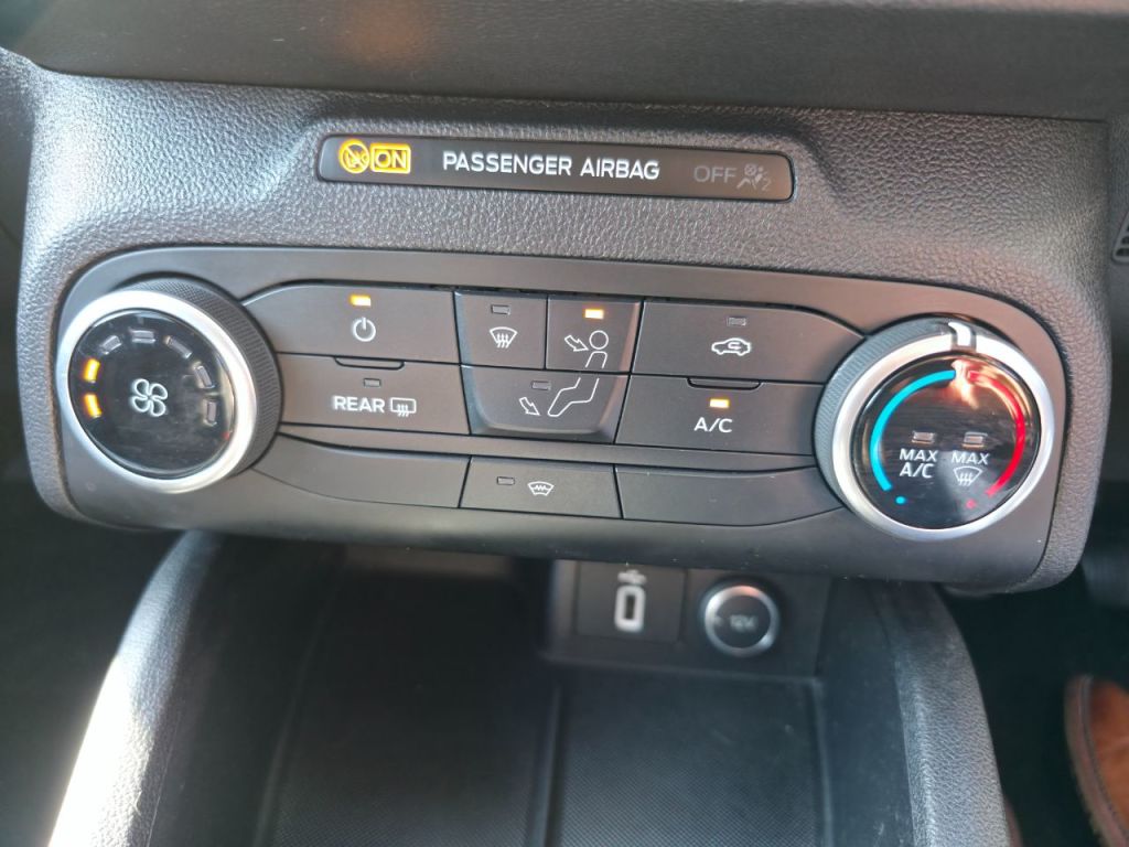 Used Ford Focus 2018 for sale - 77990238: Photo 21