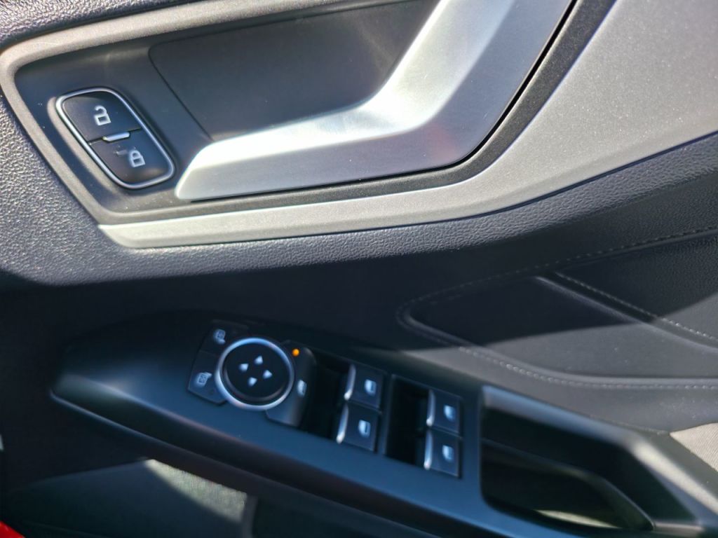 Used Ford Focus 2018 for sale - 77990238: Photo 31