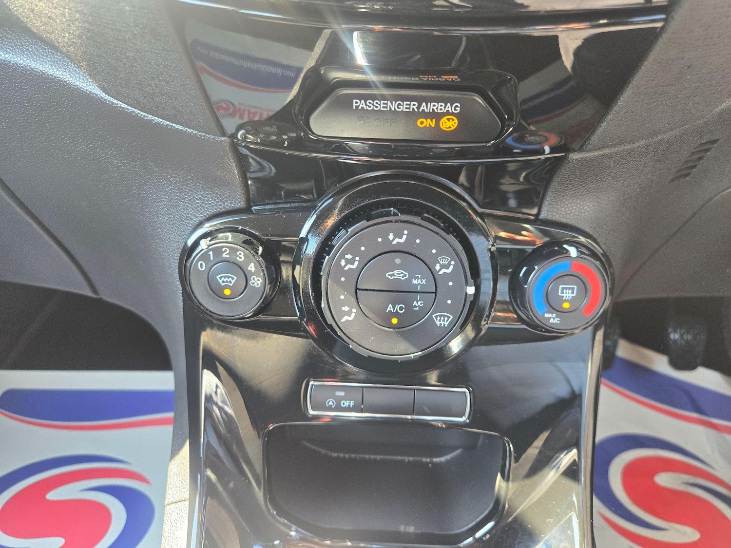 Used Ford Fiesta 2017 for sale - 76137848: Photo 19