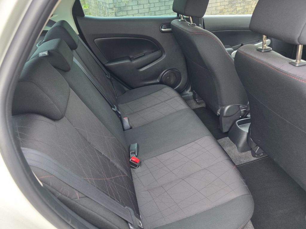 Used Mazda Mazda2 2013 for sale - 78199781: Photo 11