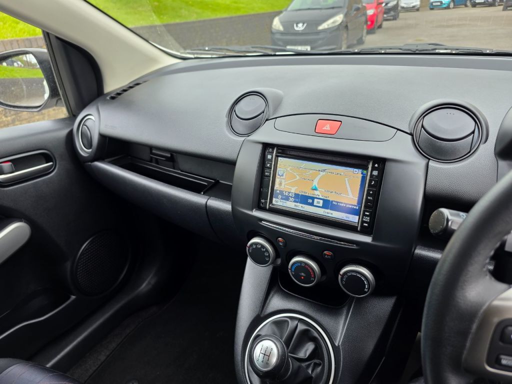 Used Mazda Mazda2 2013 for sale - 78199781: Photo 15