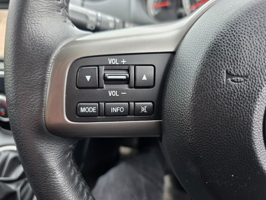 Used Mazda Mazda2 2013 for sale - 78199781: Photo 20