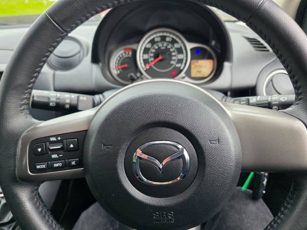 Used Mazda Mazda2 2013 for sale - 78199781: Photo 21