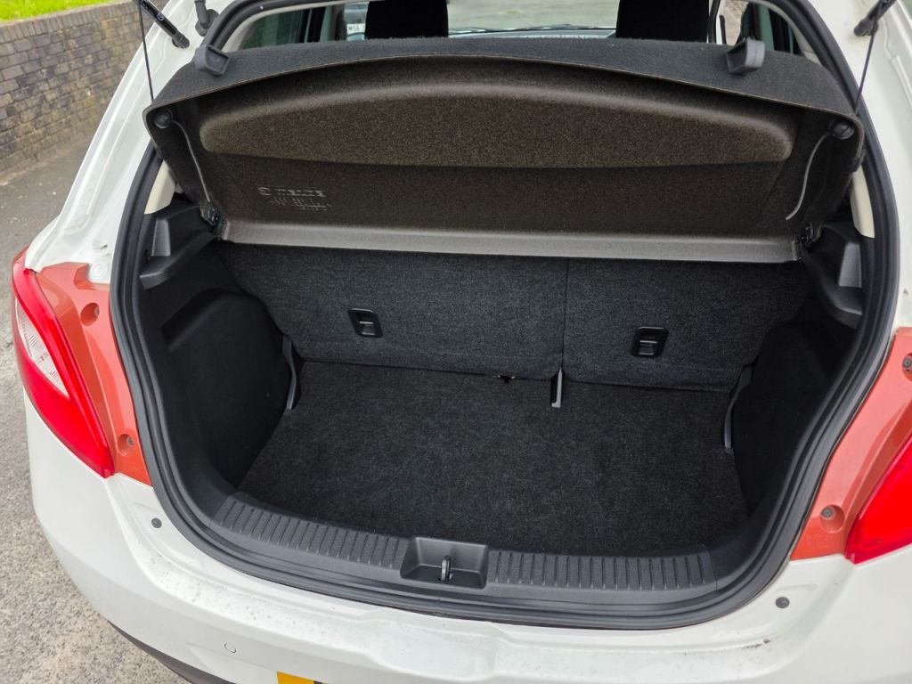 Used Mazda Mazda2 2013 for sale - 78199781: Photo 31