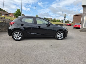 Used Mazda Mazda2 2017 for sale - 79736452: Photo