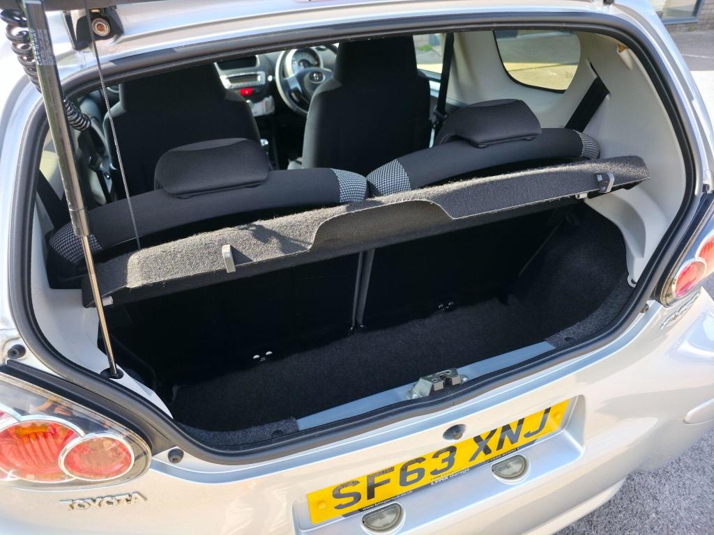 Used Toyota AYGO 2014 for sale - 76553658: Photo 22