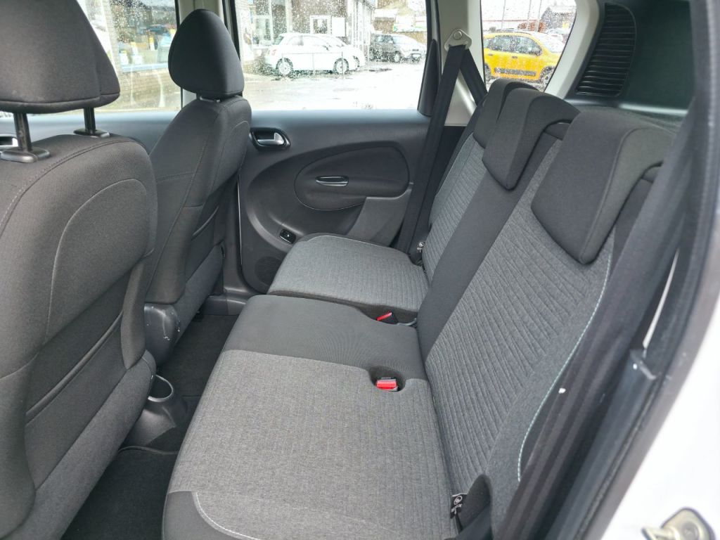 Used Citroen C3 Picasso 2016 for sale - 77282861: Photo 10