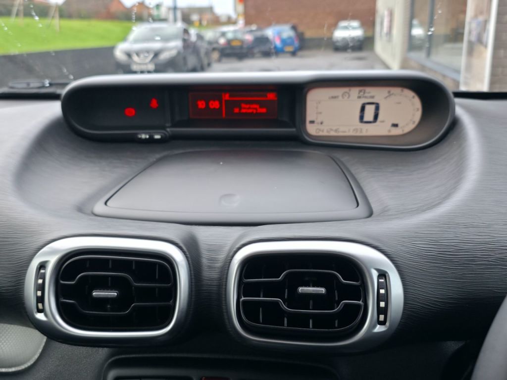 Used Citroen C3 Picasso 2016 for sale - 77282861: Photo 16