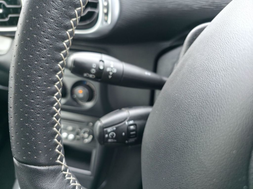 Used Citroen C3 Picasso 2016 for sale - 77282861: Photo 21