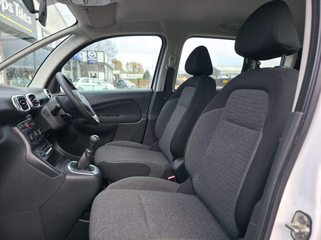 Used Citroen C3 Picasso 2016 for sale - 77282861: Photo 9