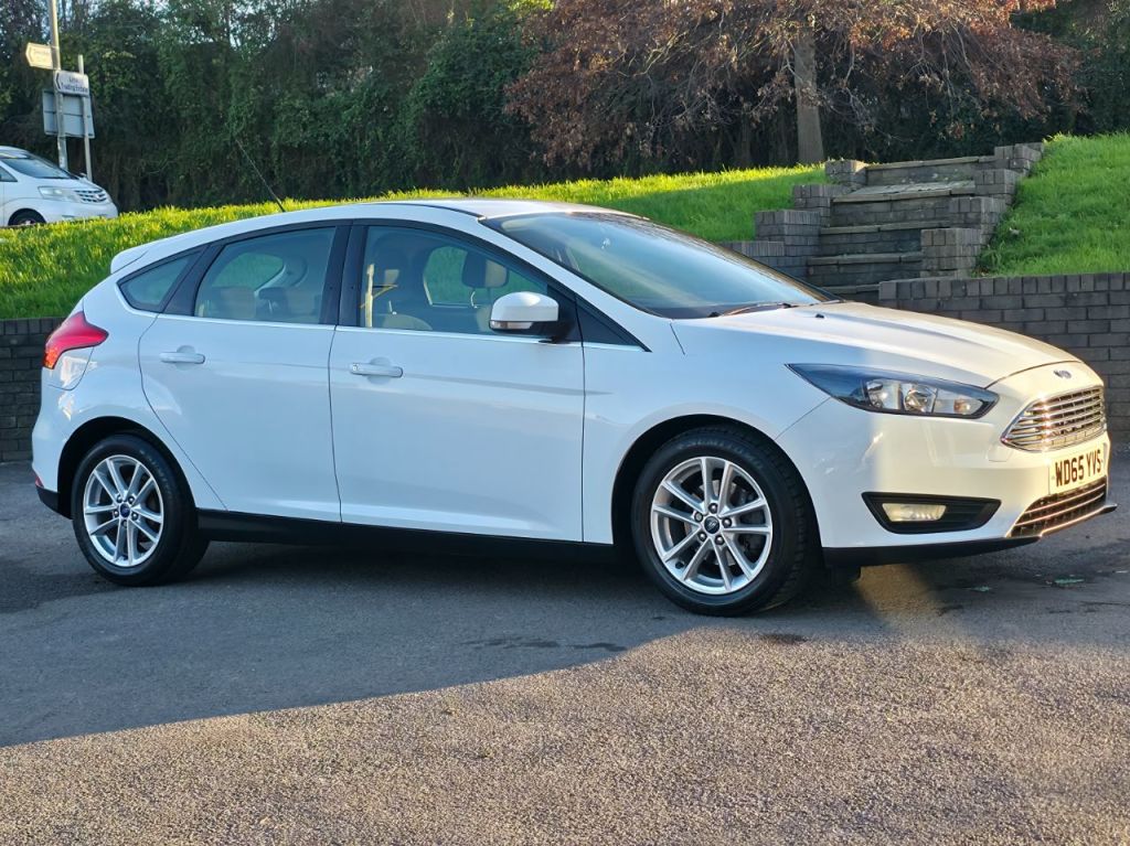 Used Ford Focus 2015 for sale - 76653841: Photo 14