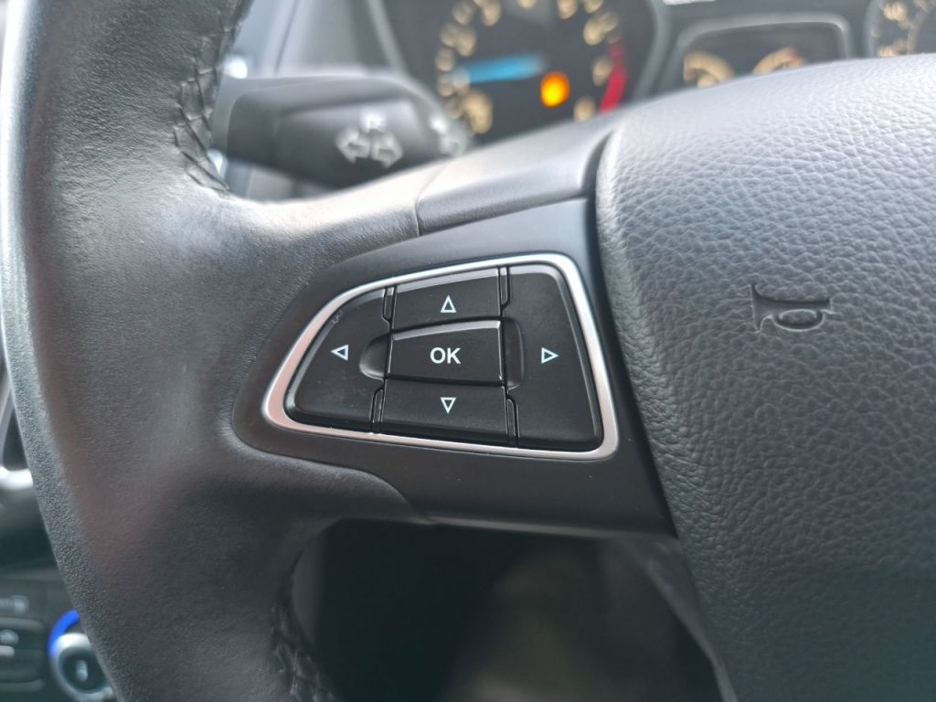 Used Ford Focus 2015 for sale - 76653841: Photo 26