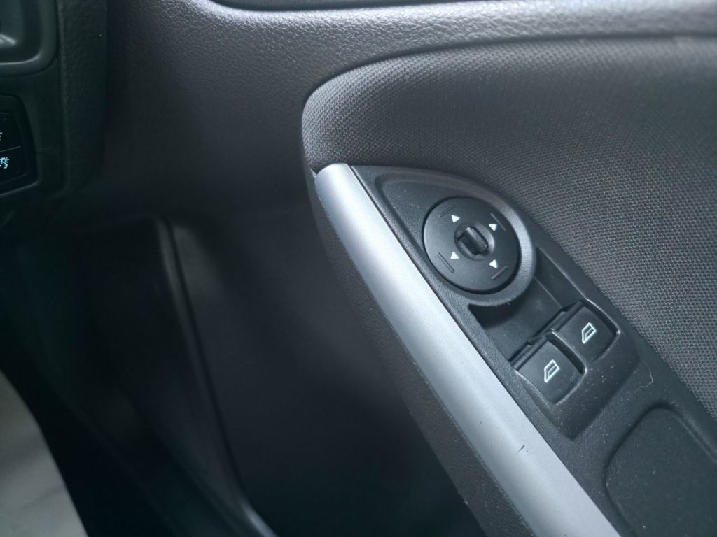 Used Ford Focus 2015 for sale - 76653841: Photo 28