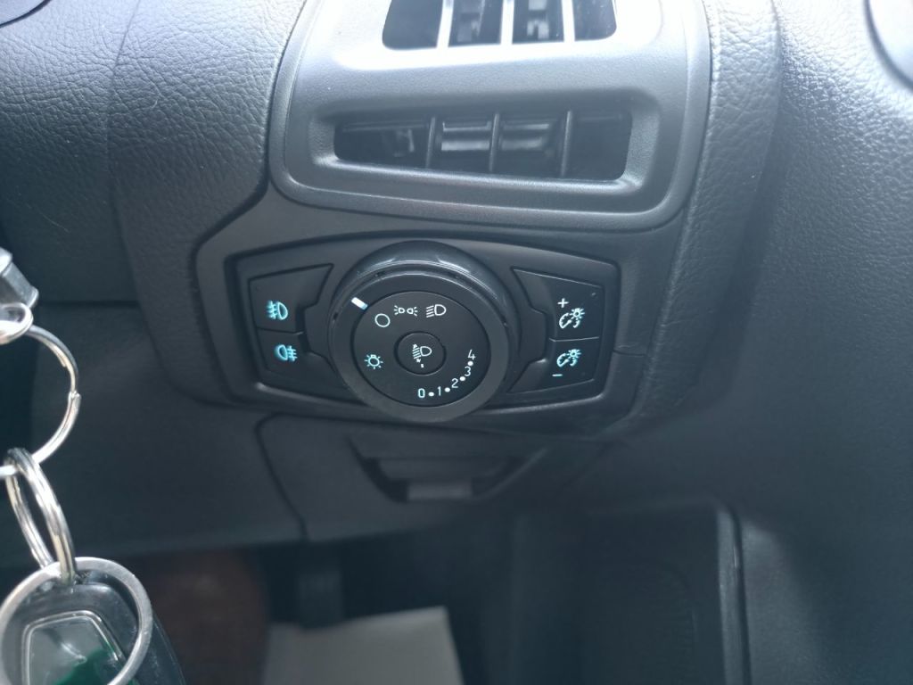 Used Ford Focus 2015 for sale - 76653841: Photo 29