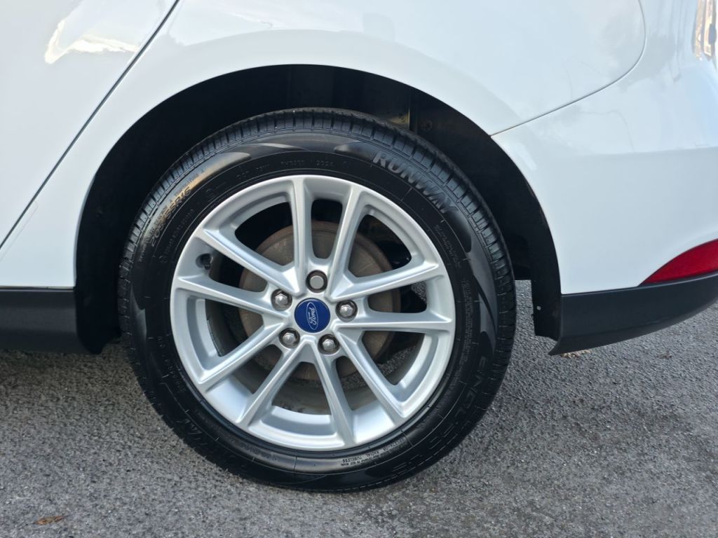 Used Ford Focus 2015 for sale - 76653841: Photo 32