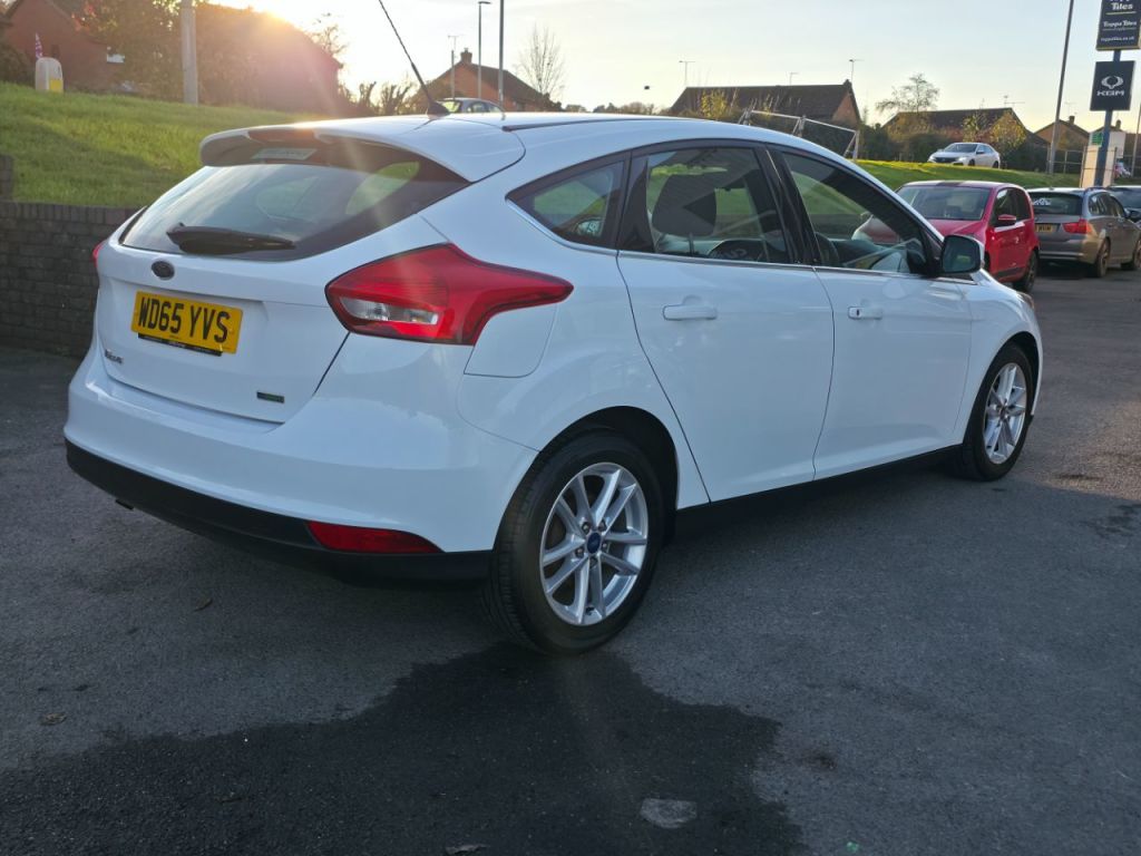 Used Ford Focus 2015 for sale - 76653841: Photo 8
