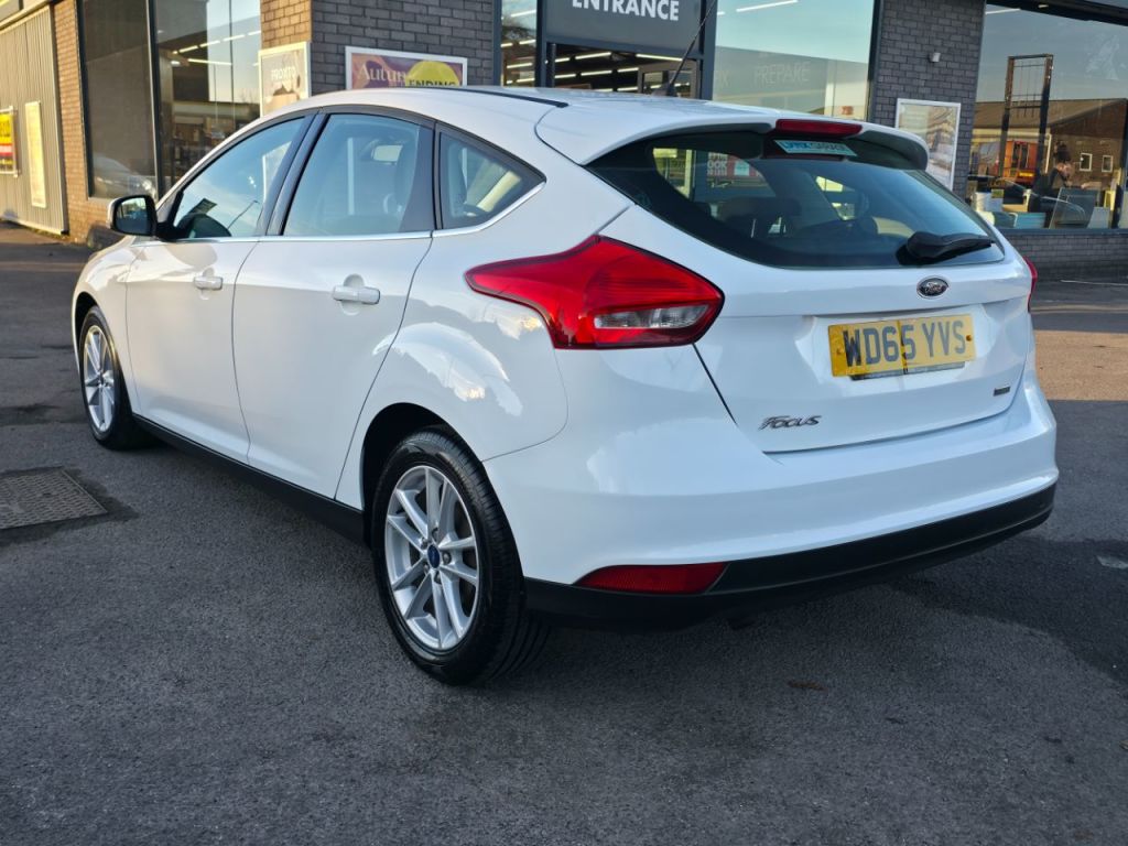 Used Ford Focus 2015 for sale - 76653841: Photo 9