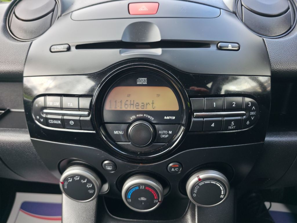 Used Mazda Mazda2 2012 for sale - 77493875: Photo 11