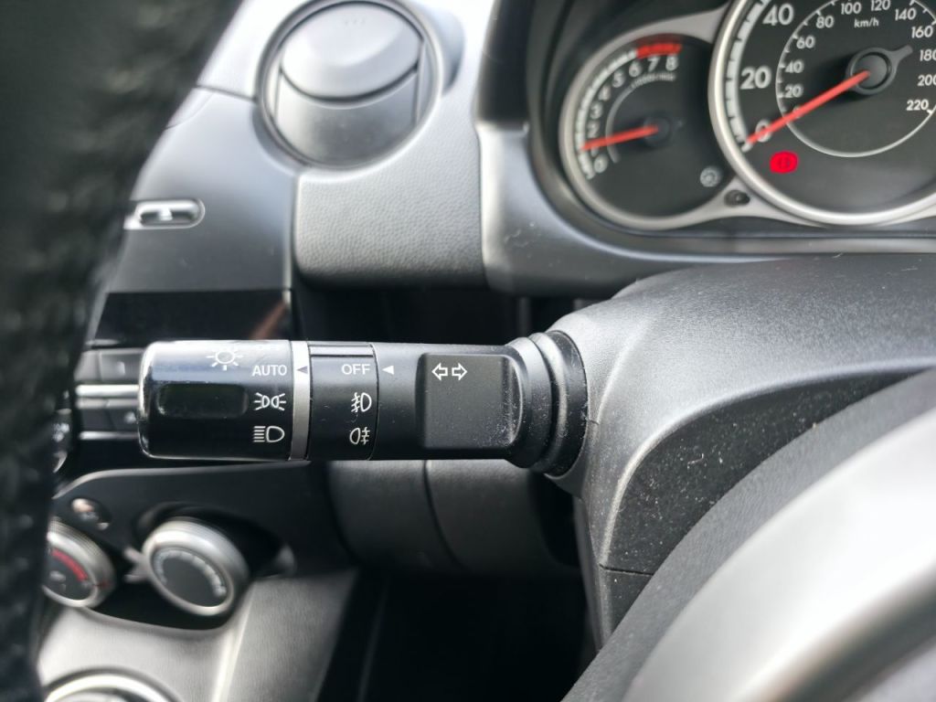 Used Mazda Mazda2 2012 for sale - 77493875: Photo 18