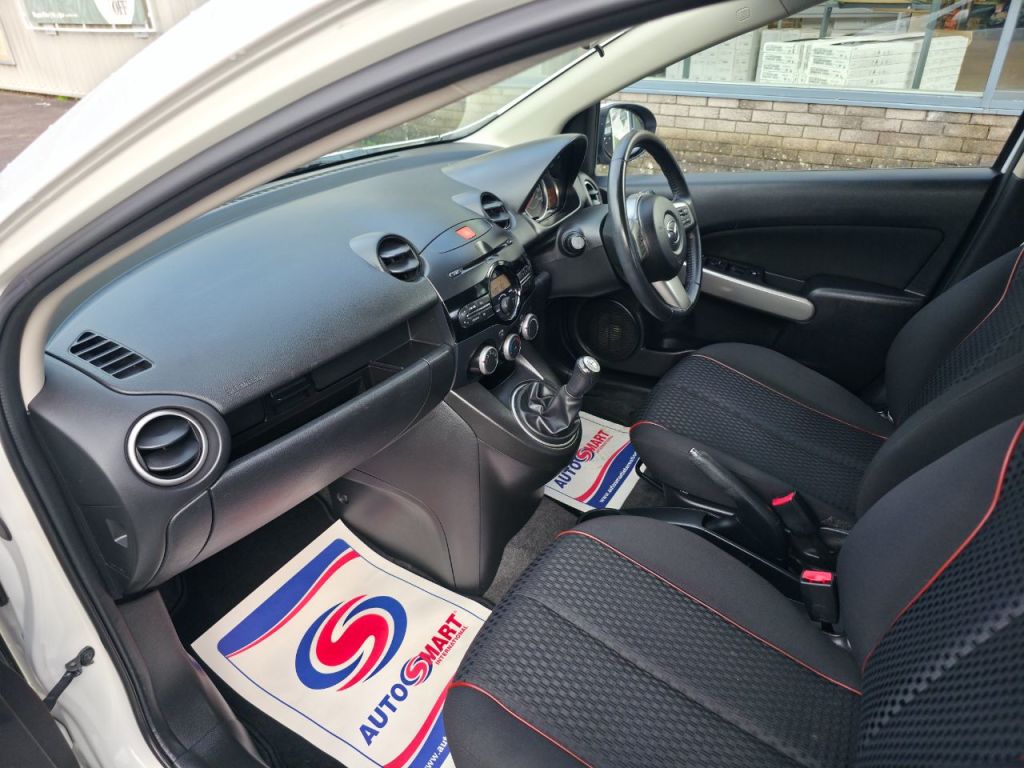 Used Mazda Mazda2 2012 for sale - 77493875: Photo 23