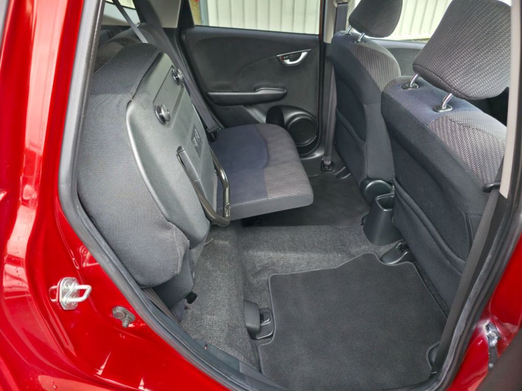 Used Honda Jazz 2015 for sale - 77493890: Photo 15