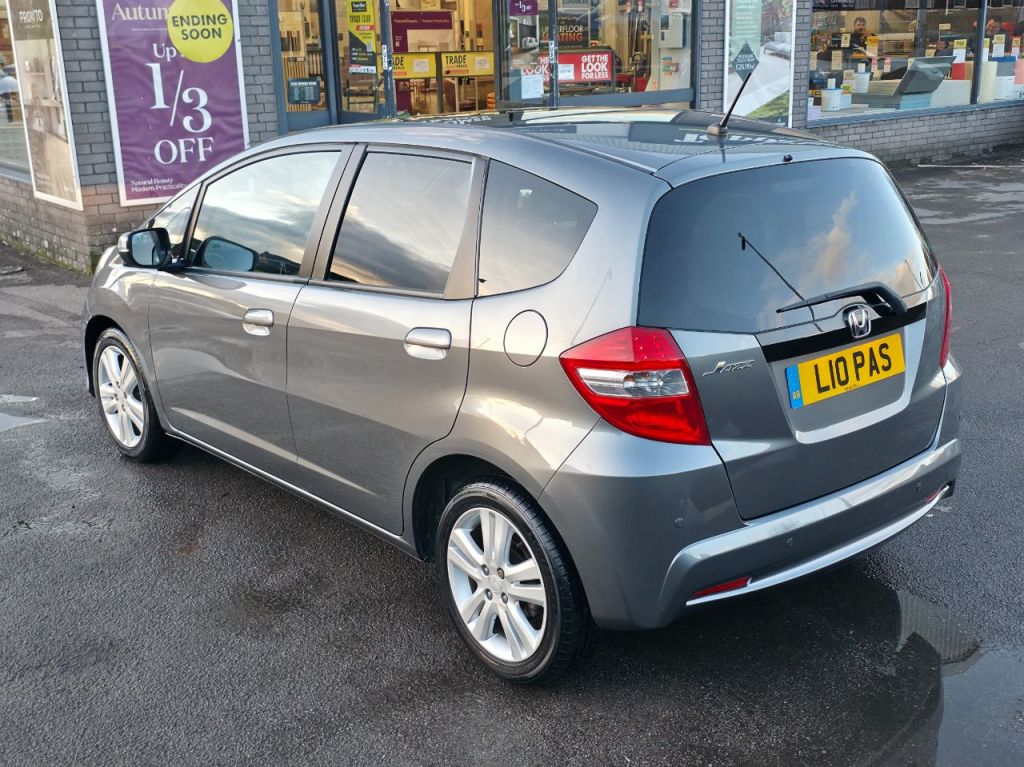 Used Honda Jazz 2013 for sale - 76798592: Photo 12