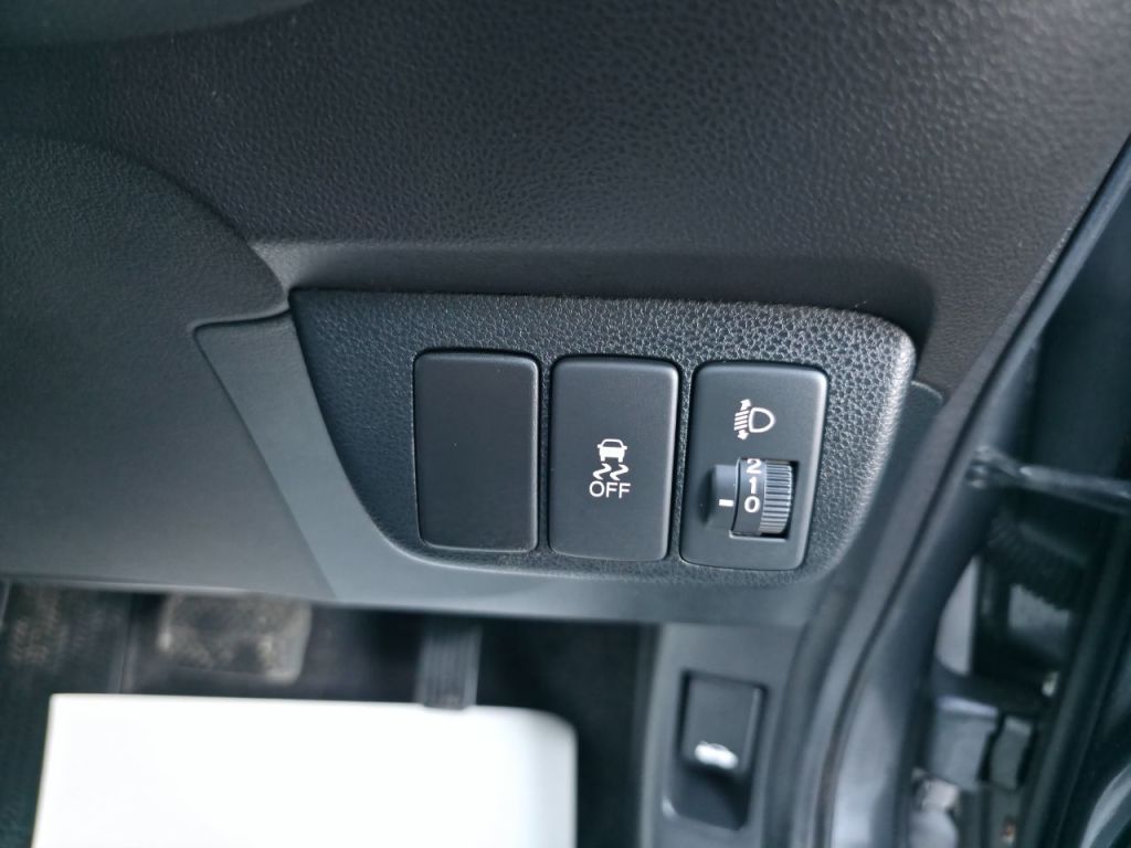 Used Honda Jazz 2013 for sale - 76798592: Photo 26