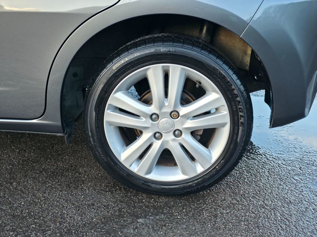 Used Honda Jazz 2013 for sale - 76798592: Photo 32