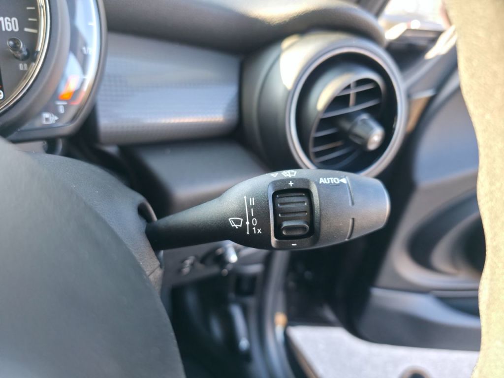 Used MINI Convertible 2018 for sale - 77845263: Photo 35