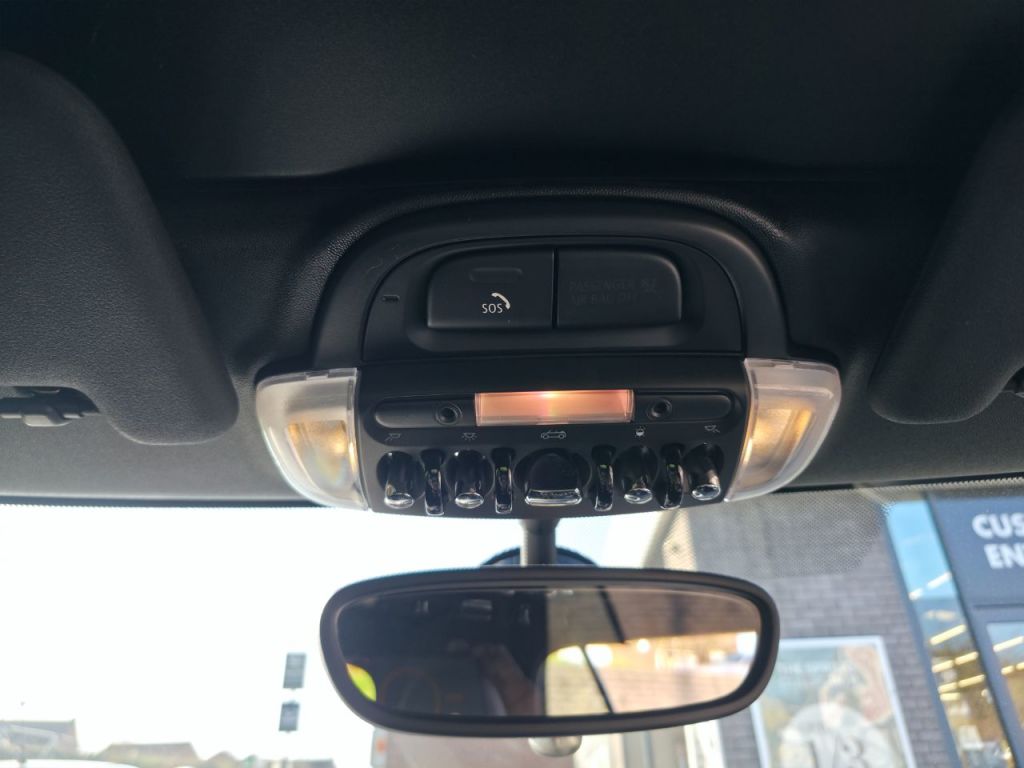 Used MINI Convertible 2018 for sale - 77845263: Photo 37